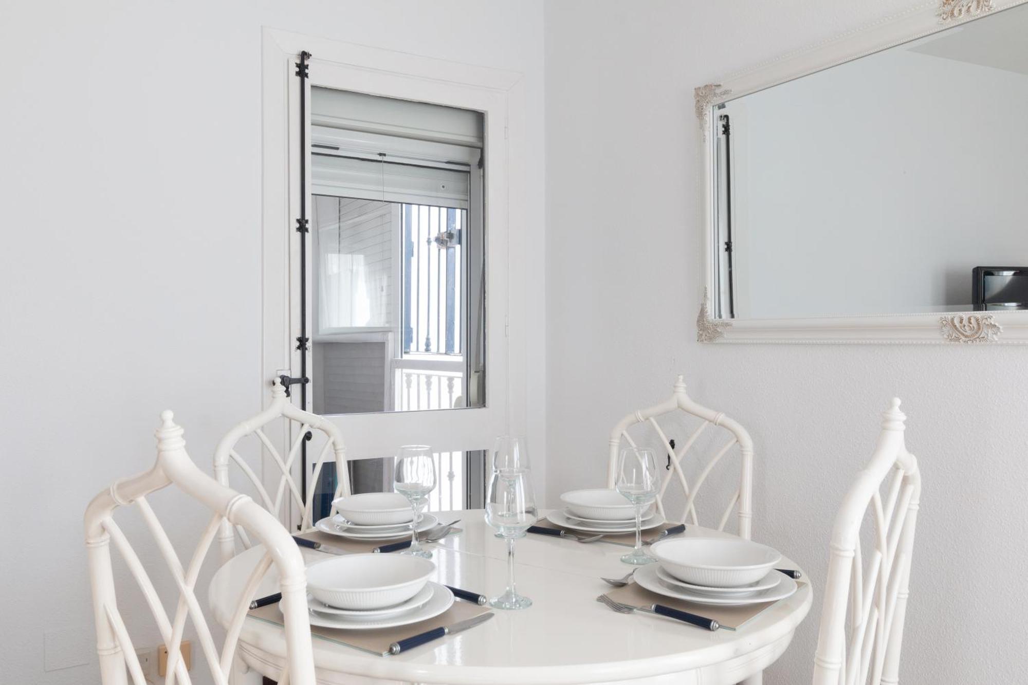 Close To The Beach, 5 Minutes Walk San Luis de Sabinillas Bagian luar foto